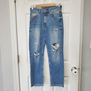 H&M Straight Leg Regular Jeans Size 6 NWT
